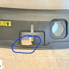 AUDI ETRON E-TRON MASKOWNICA OSŁONA ATRAPA