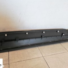 Listwa drzwi przód lewe VW TIGUAN 5NA