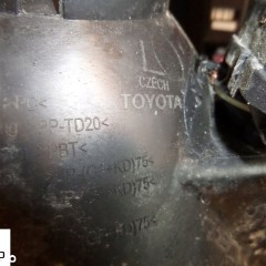 TOYOTA YARIS III LIFT 14-17 ORYGINAŁ EUROPA