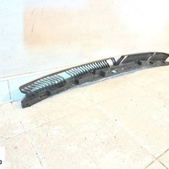 Ślizg mocowanie zderzaka tył 5NA807863 TIGUAN II