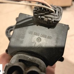 Citroen peugeot rezystor opornica wentylatora 9658508980