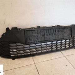 KRATKA ZDERZAKA PRZÓD ŚRODKOWA HYUNDAI I30 LIFT 10