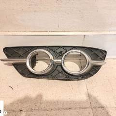 Kratka zderzaka MERCEDES C-klasa W-204 lift prawa