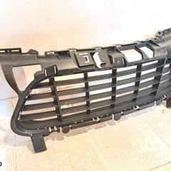 CAYENNE 1 GTS USA  KRATKA ŚRODKOWA ZDERZAKA PRZÓD