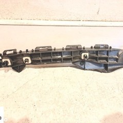 Toyota Auris II HB ślizg zderzaka lewy tył 12-18