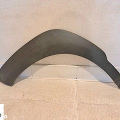 Listwa nadwozia na błotnik przód L HYUNDAI KONA 11.17- BLIC 5703-04-9080420P