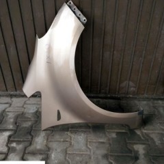 HYUNDAI IX20 BŁOTNIK PRAWY PRZÓD