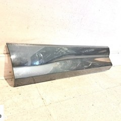 AUDI Q2 istwa na drzwi prawy tył 81A853970A