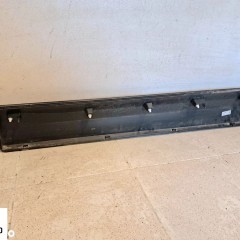 LISTWA DRZWI PRAWY PRZÓD SKODA KAROQ 57A854940C